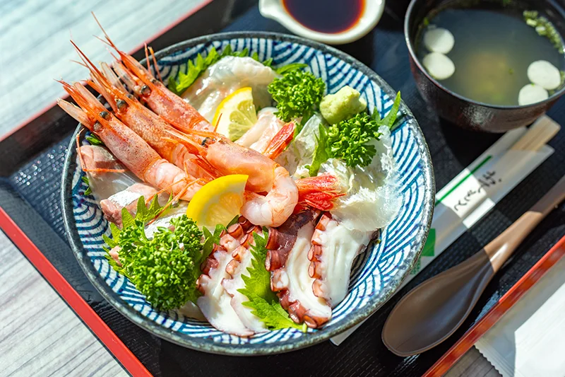 アマダイニング海鮮丼