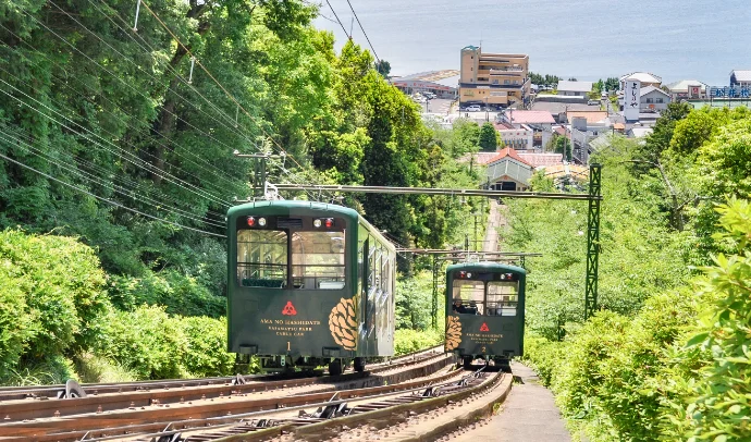 傘松ケーブルカー・リフト